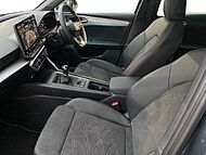 SEAT Leon 1.5 TSI Fr Black Edition Hatchback 5Dr Petrol Manual Euro 6 (S/S) (150 Ps)