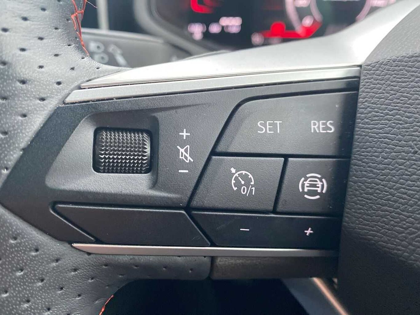 SEAT Ibiza 1.0 TSI Fr Hatchback 5Dr Petrol Manual Euro 6 (S/S) (110 Ps)