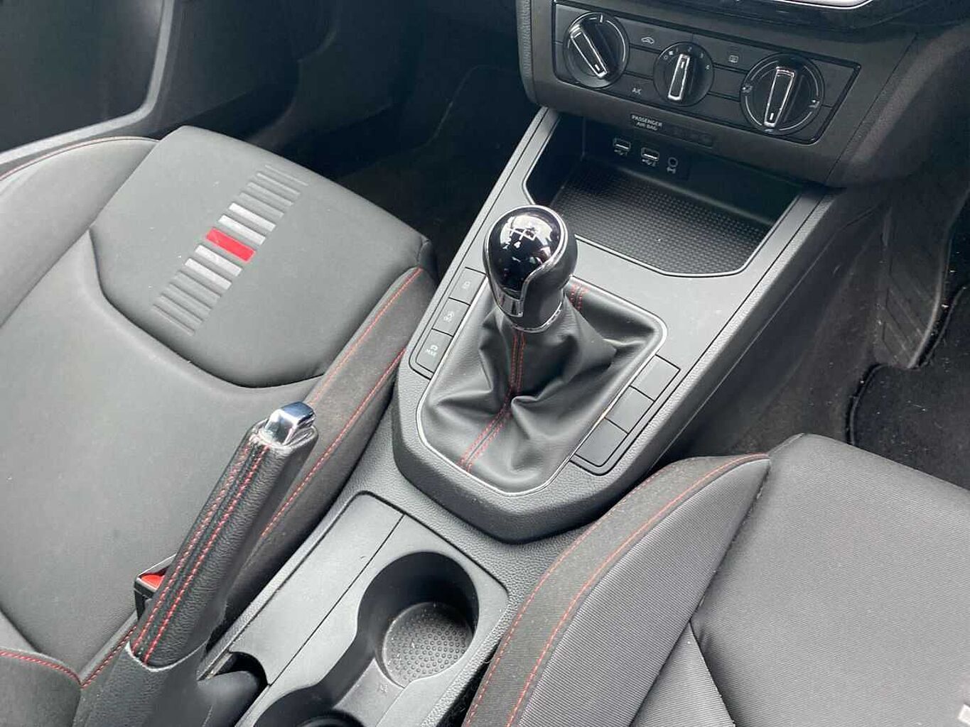 SEAT Ibiza 1.0 TSI Fr Hatchback 5Dr Petrol Manual Euro 6 (S/S) (95 Ps)