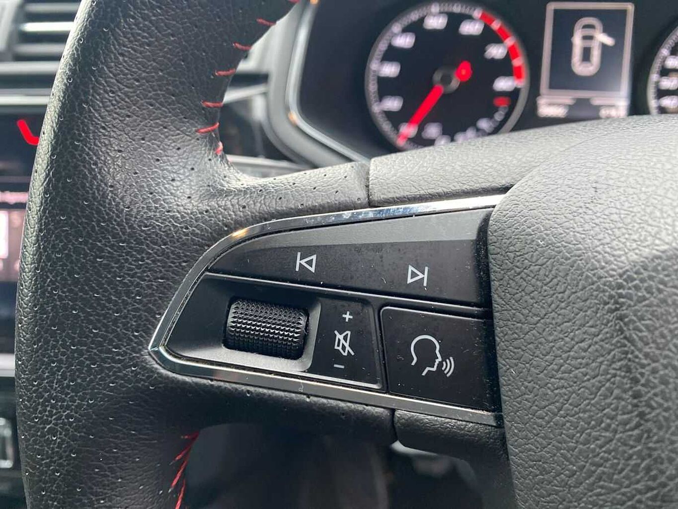 SEAT Ibiza 1.0 TSI Fr Hatchback 5Dr Petrol Manual Euro 6 (S/S) (95 Ps)