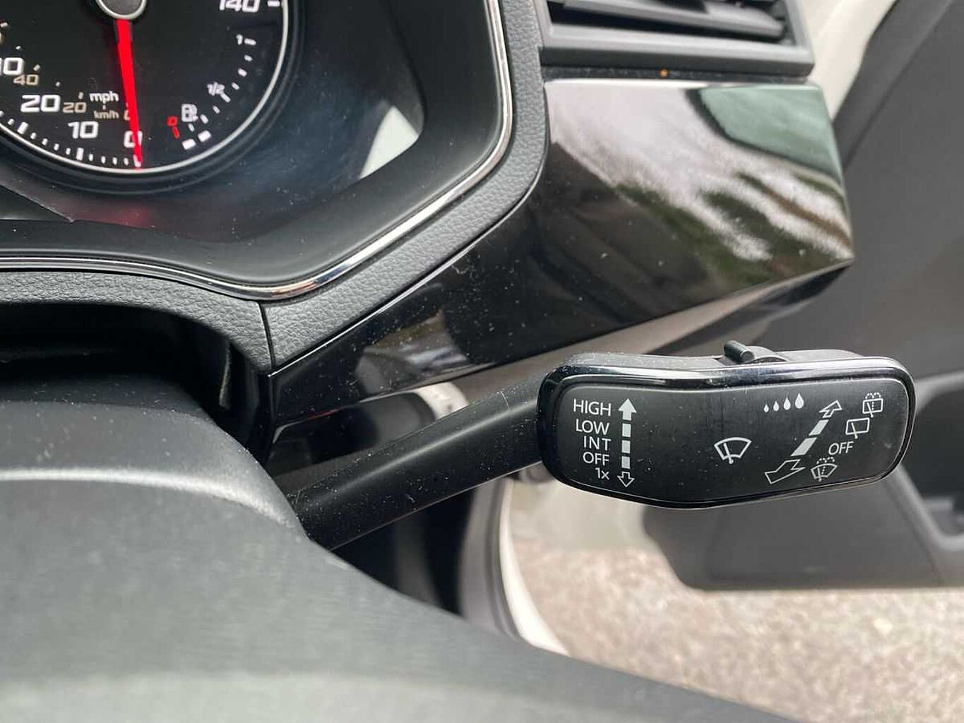 SEAT Ibiza 1.0 TSI Fr Hatchback 5Dr Petrol Manual Euro 6 (S/S) (95 Ps)