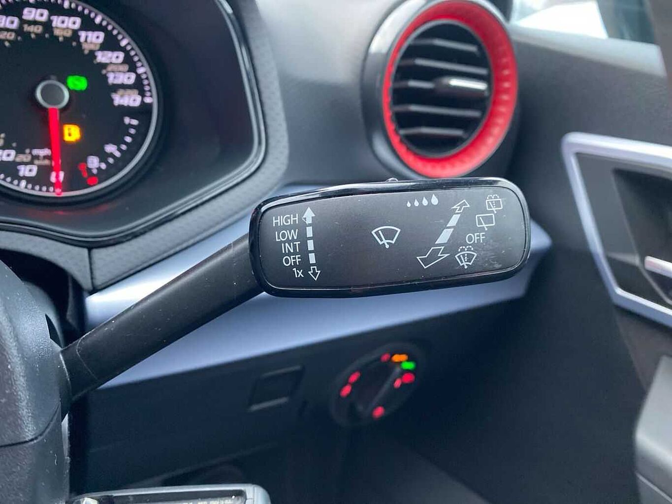 SEAT Ibiza 1.0 TSI Fr Hatchback 5Dr Petrol DSG Euro 6 (S/S) (110 Ps)