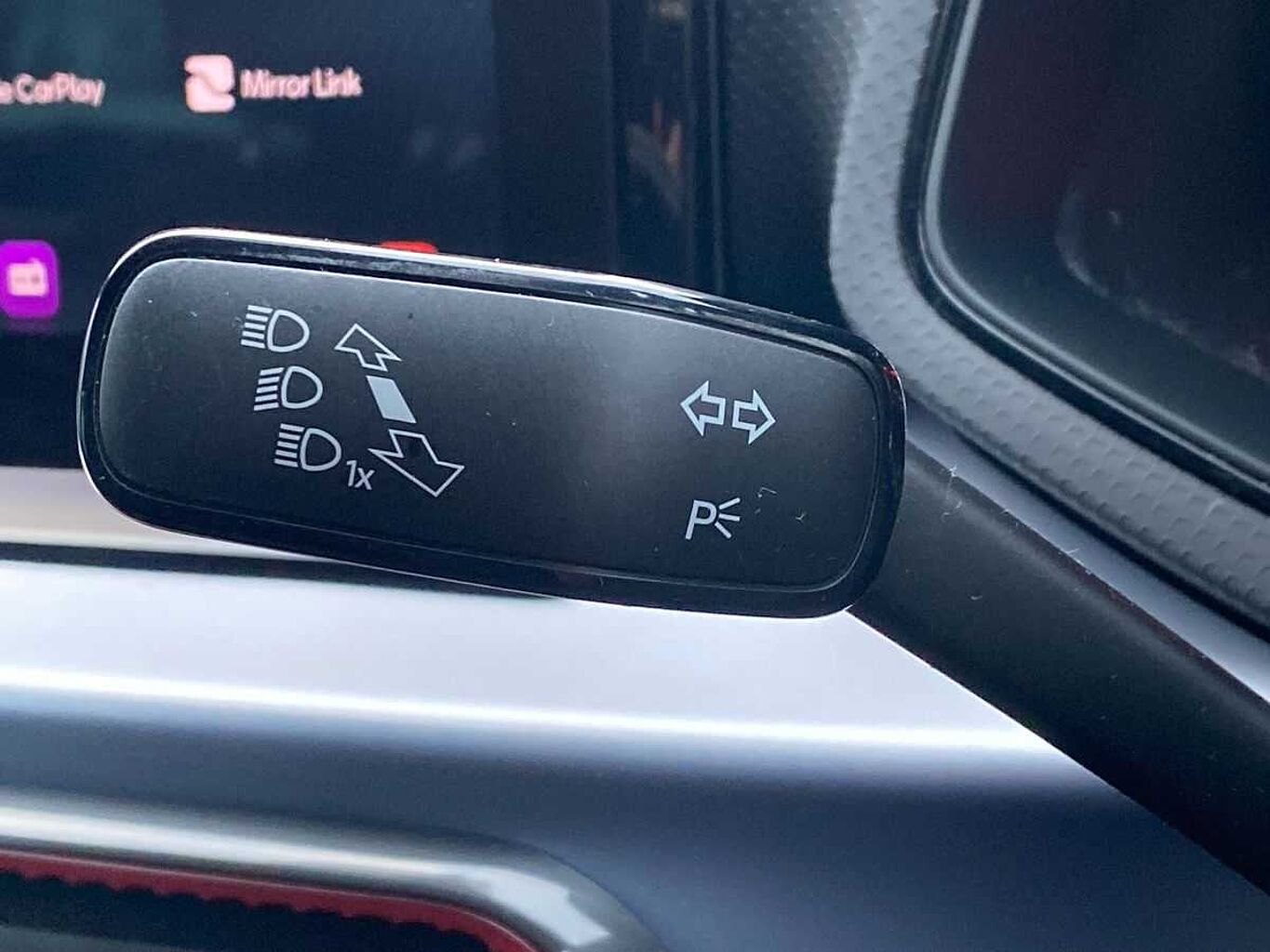 SEAT Ibiza 1.0 TSI Fr Hatchback 5Dr Petrol DSG Euro 6 (S/S) (110 Ps)