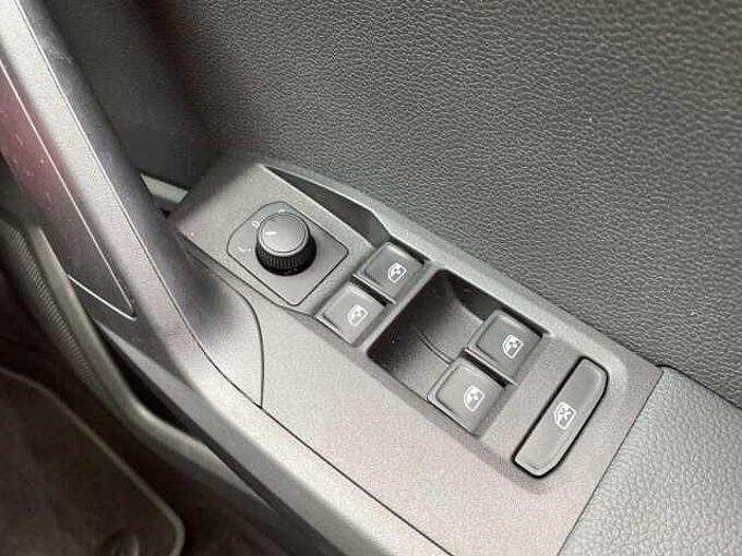 SEAT Arona 1.0 TSI SE Technology 5Dr