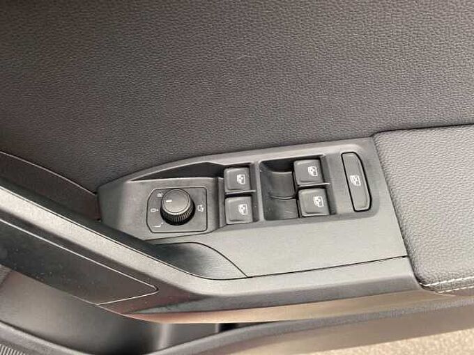 SEAT Ibiza 1.0 TSI 110 Xcellence Lux 5Dr