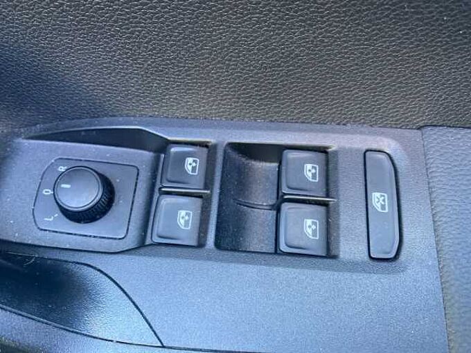 SEAT Arona 1.0 TSI 110 SE Technology 5Dr DSG