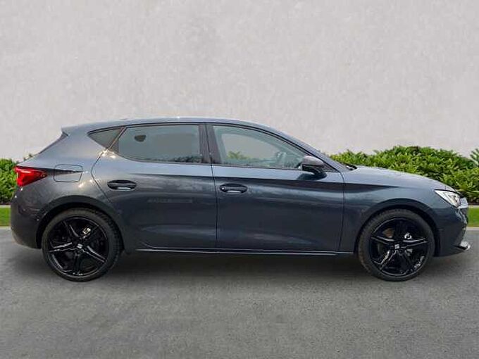 SEAT Leon 1.5 TSI Fr Black Edition Hatchback 5Dr Petrol Manual Euro 6 (S/S) (150 Ps)