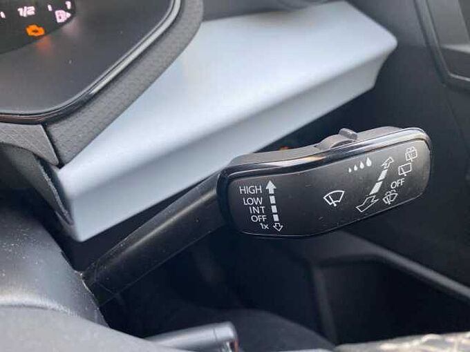 SEAT Arona 1.0 TSI SE Technology 5Dr