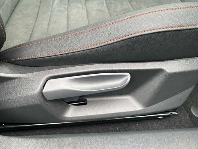 SEAT Ibiza 1.0 TSI Fr Sport Hatchback 5Dr Petrol DSG Euro 6 (S/S) (115 Ps)