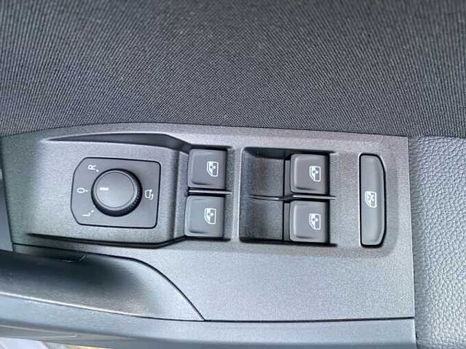 SEAT Arona 1.0 TSI Fr Black Edition Suv 5Dr Petrol Manual Euro 6 (S/S) (115 Ps)